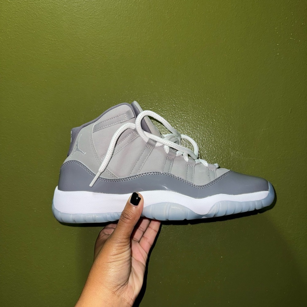 Cool Grey Jordan 11